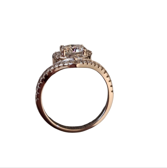 Moissanite Heart Ring with GRA Certificate Size 6 - Picture 4 of 5